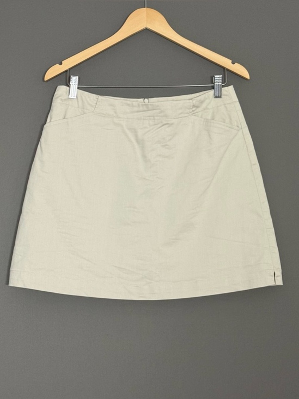 Nike Golf Dri-FIT Women’s Khaki A-Line Skort Skirt Preppy Athletic 10 Medium